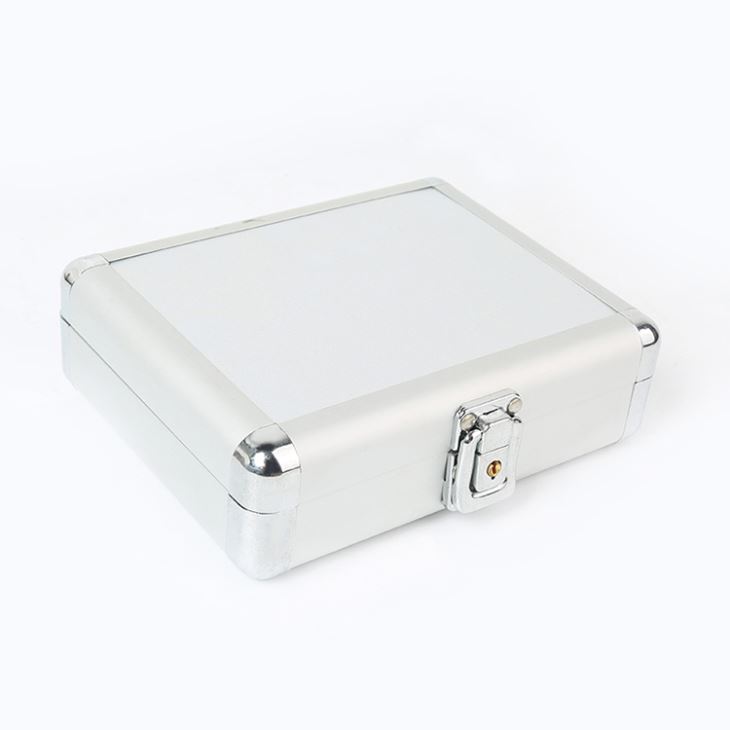 Caja de herramientas de aluminio con esponja