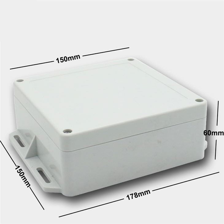 Caja de instrumentos con brida de montaje