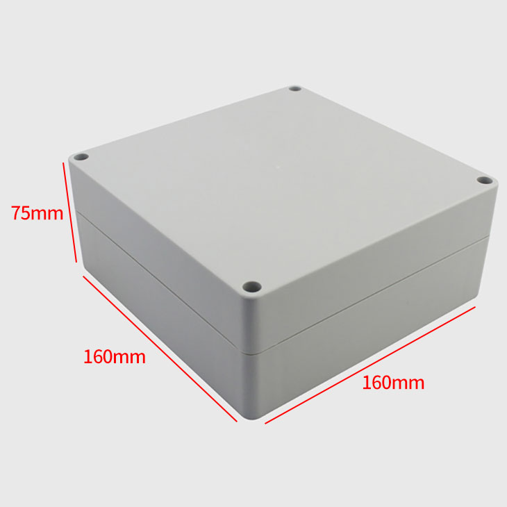 Caja de conexiones de plástico con tapa